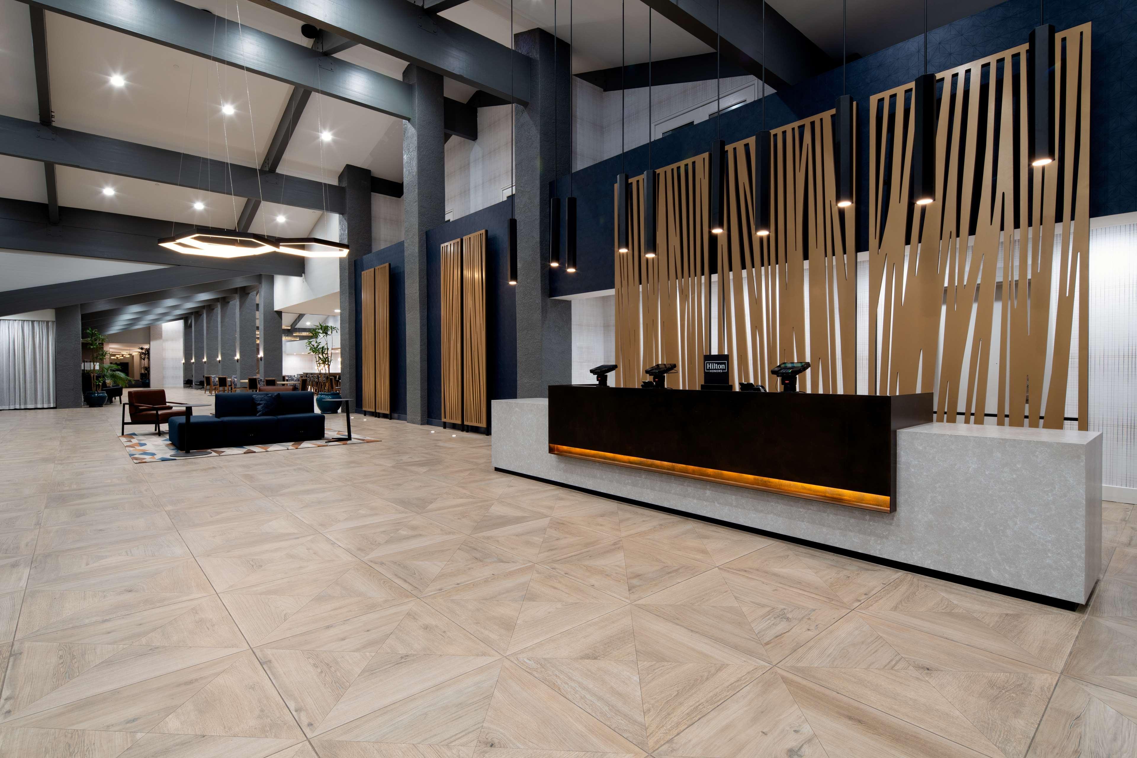 Hotel Doubletree By Hilton Bakersfield Exterior foto